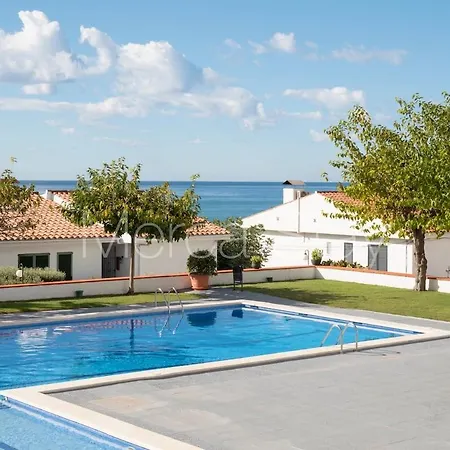 公寓 Beautiful With Pool & Sea Views